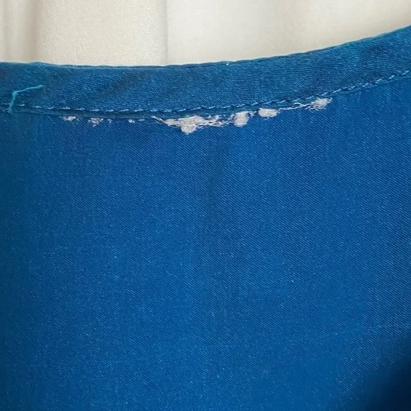 🙀Beautiful RoyalBlue Camisole/Teddie/Cropped-5 Front Buttons-Full Flowing Silky - Picture 16 of 16